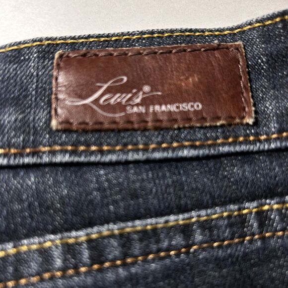 LEVIS Women’s Bold Curve Classic Jeans Bootcut Jeans Med Wash Mid Rise Size 12 - Picture 13 of 15